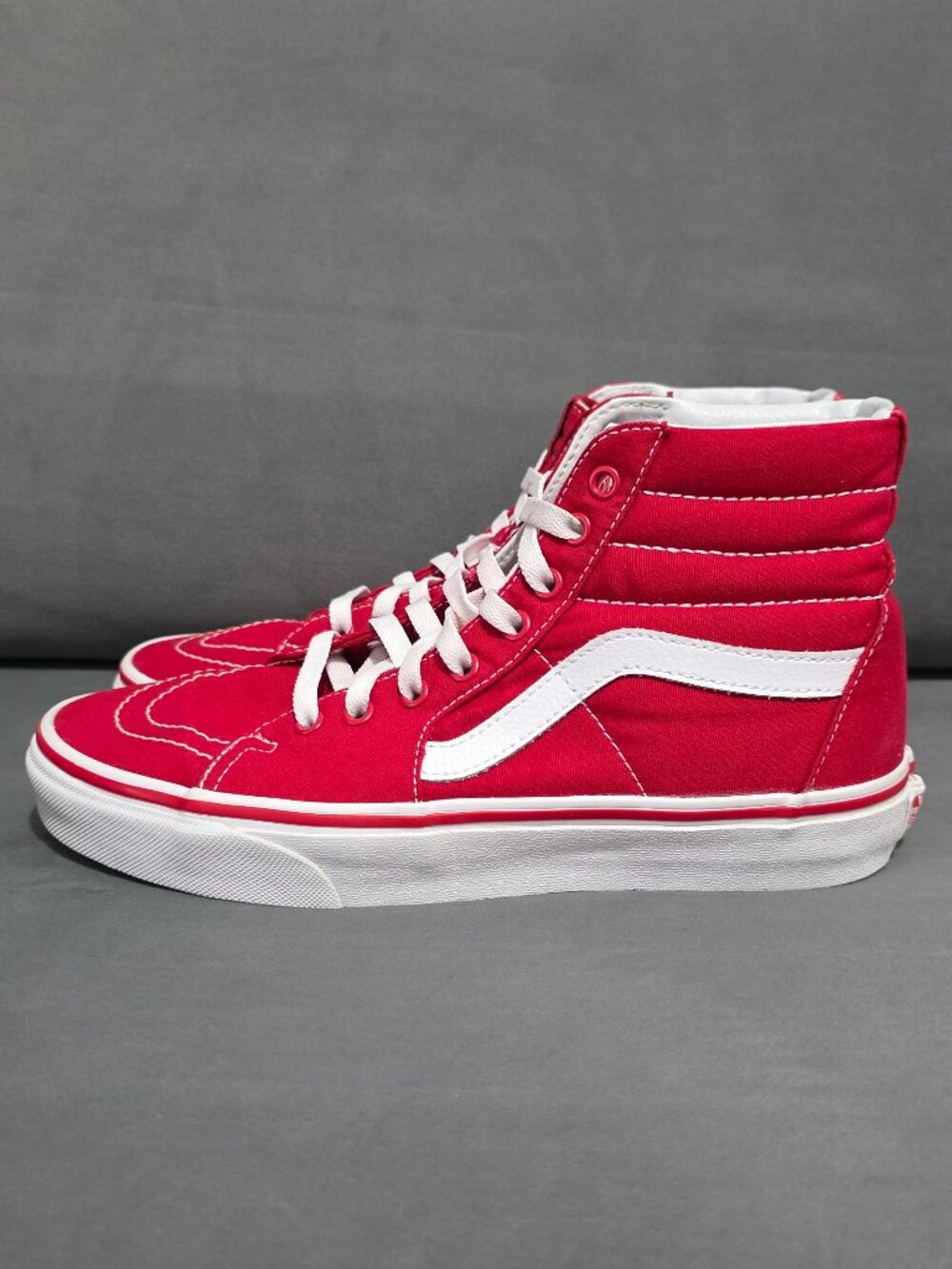 Vans Sk8-Hi Red High Top Sneakers Men’s 9 / Women’s 10.5